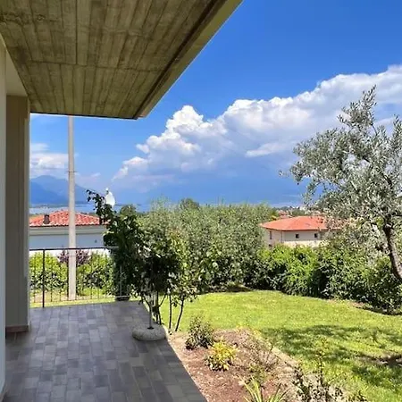 Casa Emy, Tranquilla, Ottima Per Rilassarsi Semesterbostad